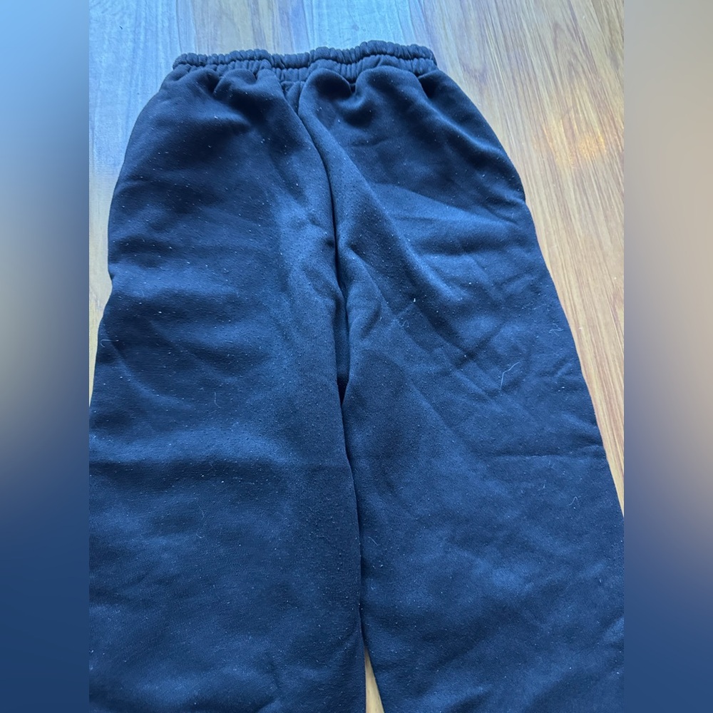 Women size small Black and Pink Star Sweatpants - Picture 11 of 11